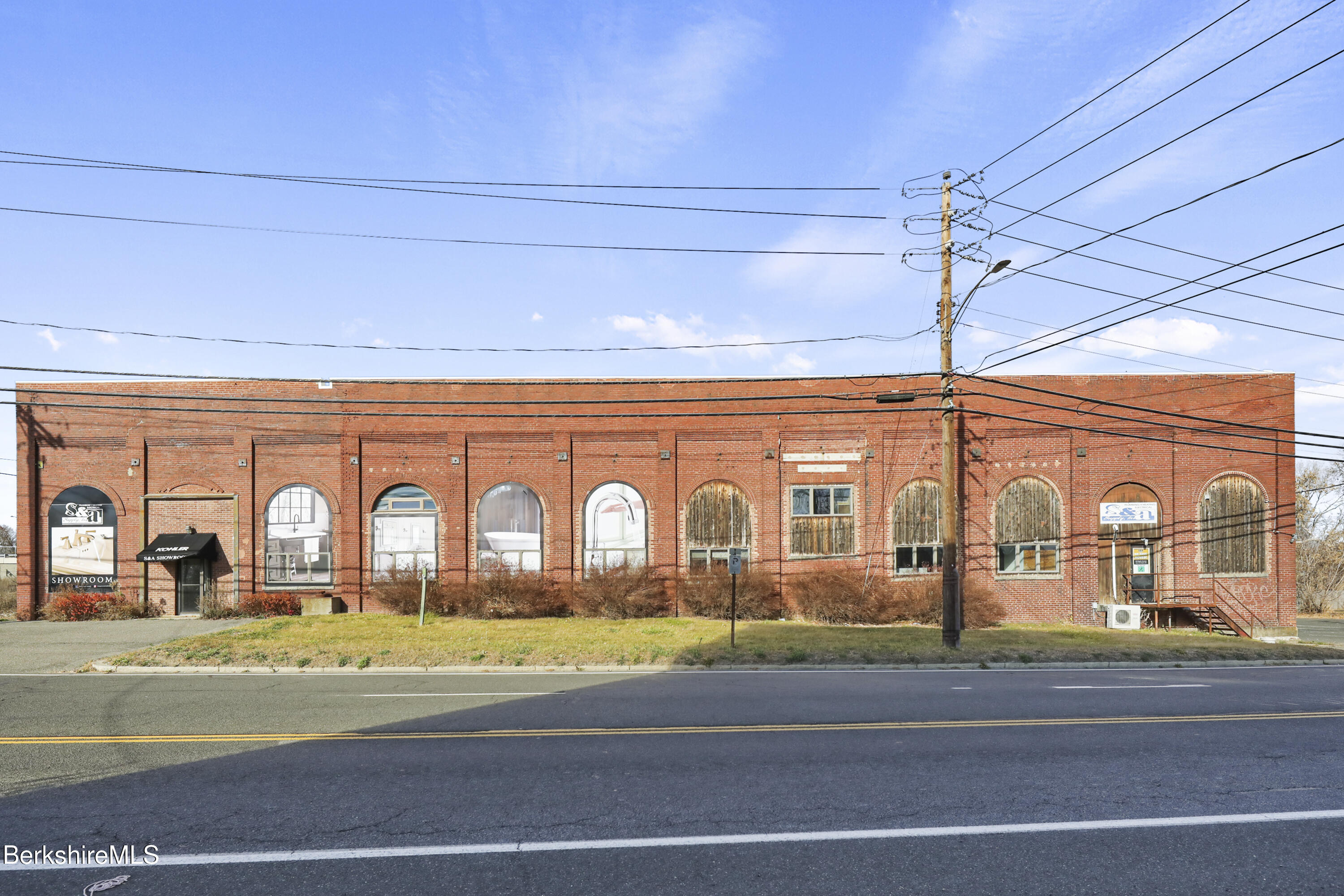1311 East St