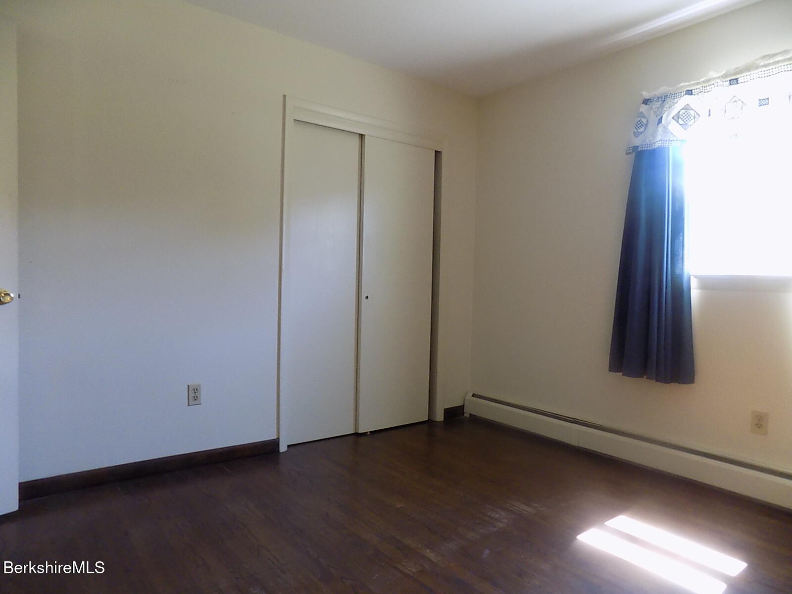 60 Paul Dr