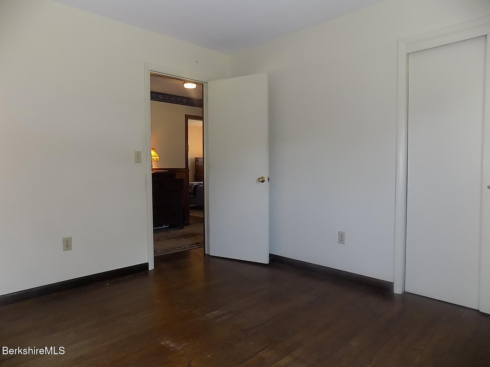 60 Paul Dr