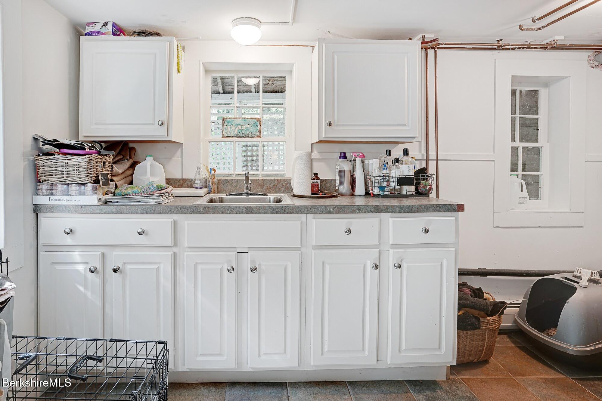 213 Egremont Plain Rd