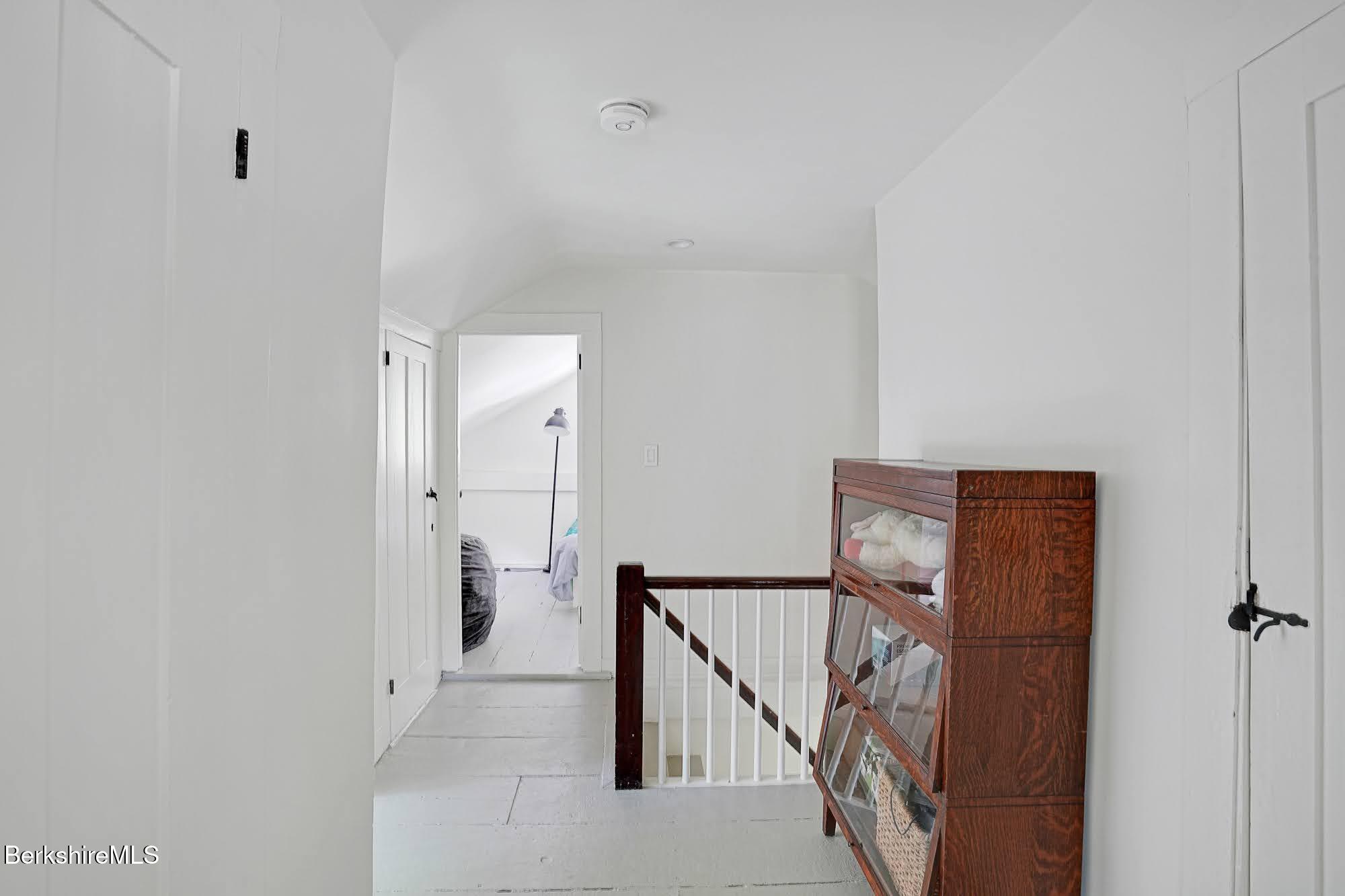 213 Egremont Plain Rd