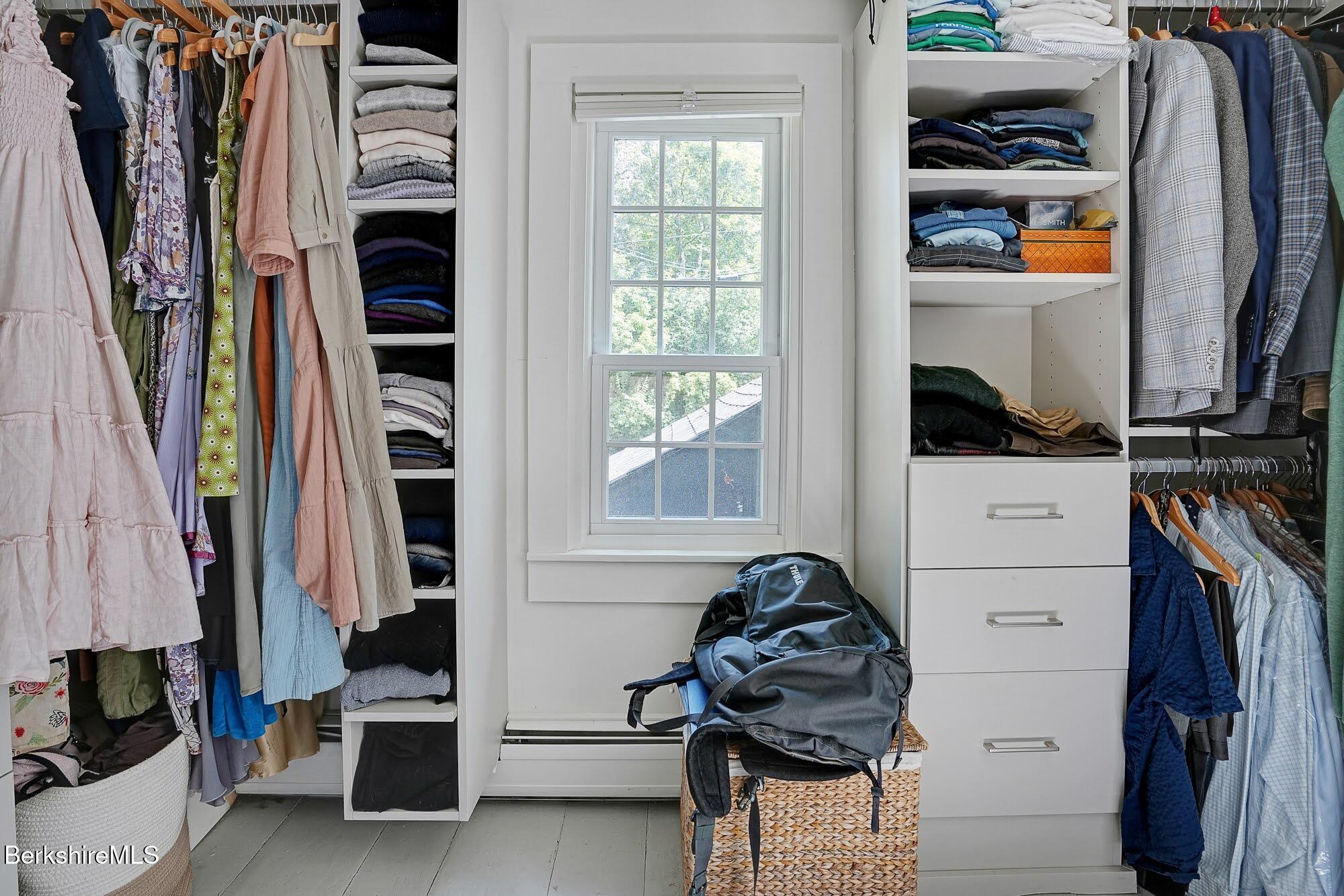 213 Egremont Plain Rd