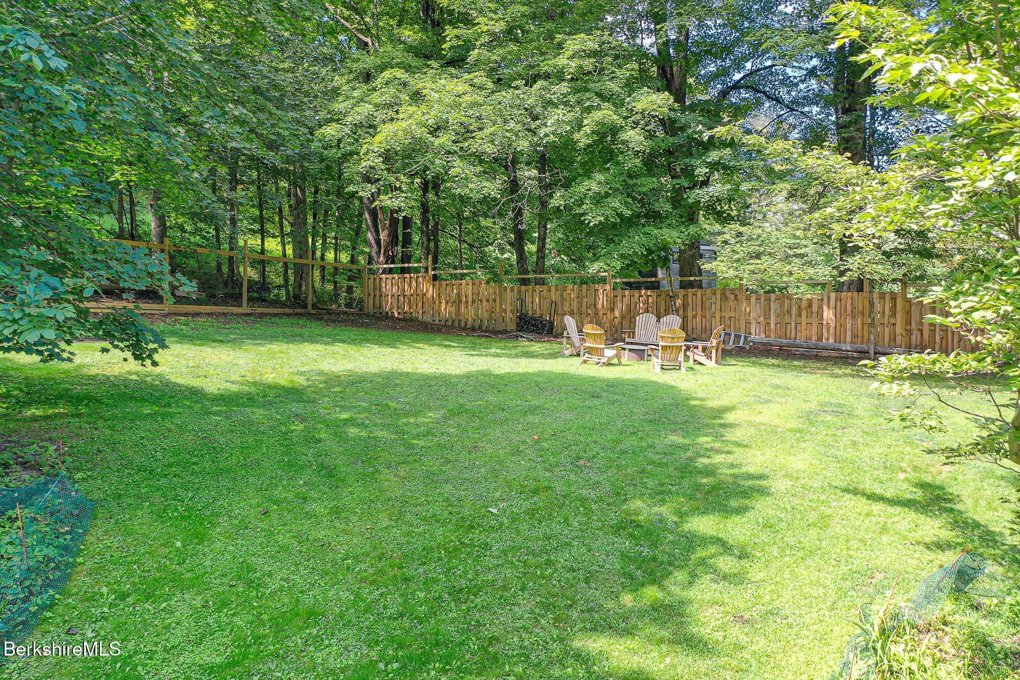 213 Egremont Plain Rd