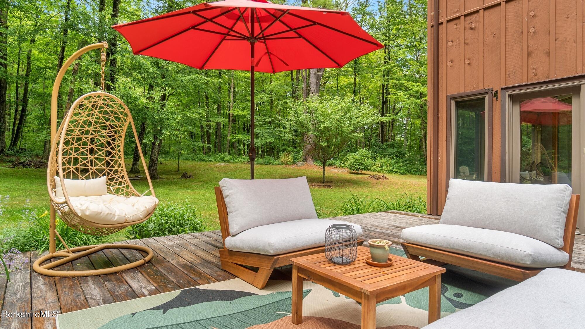 1872 South Undermountain Rd