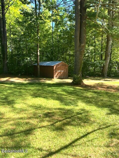 1872 South Undermountain Rd