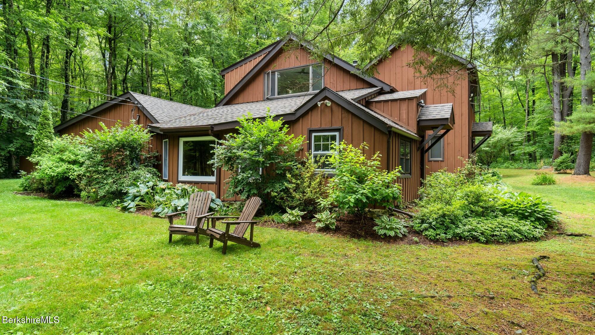 1872 South Undermountain Rd