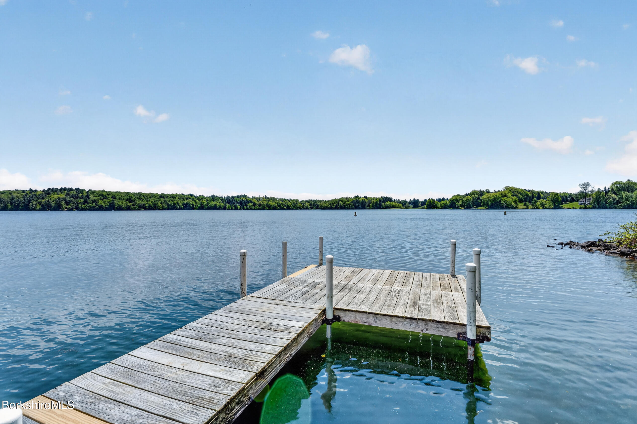 122 Blythewood Dr