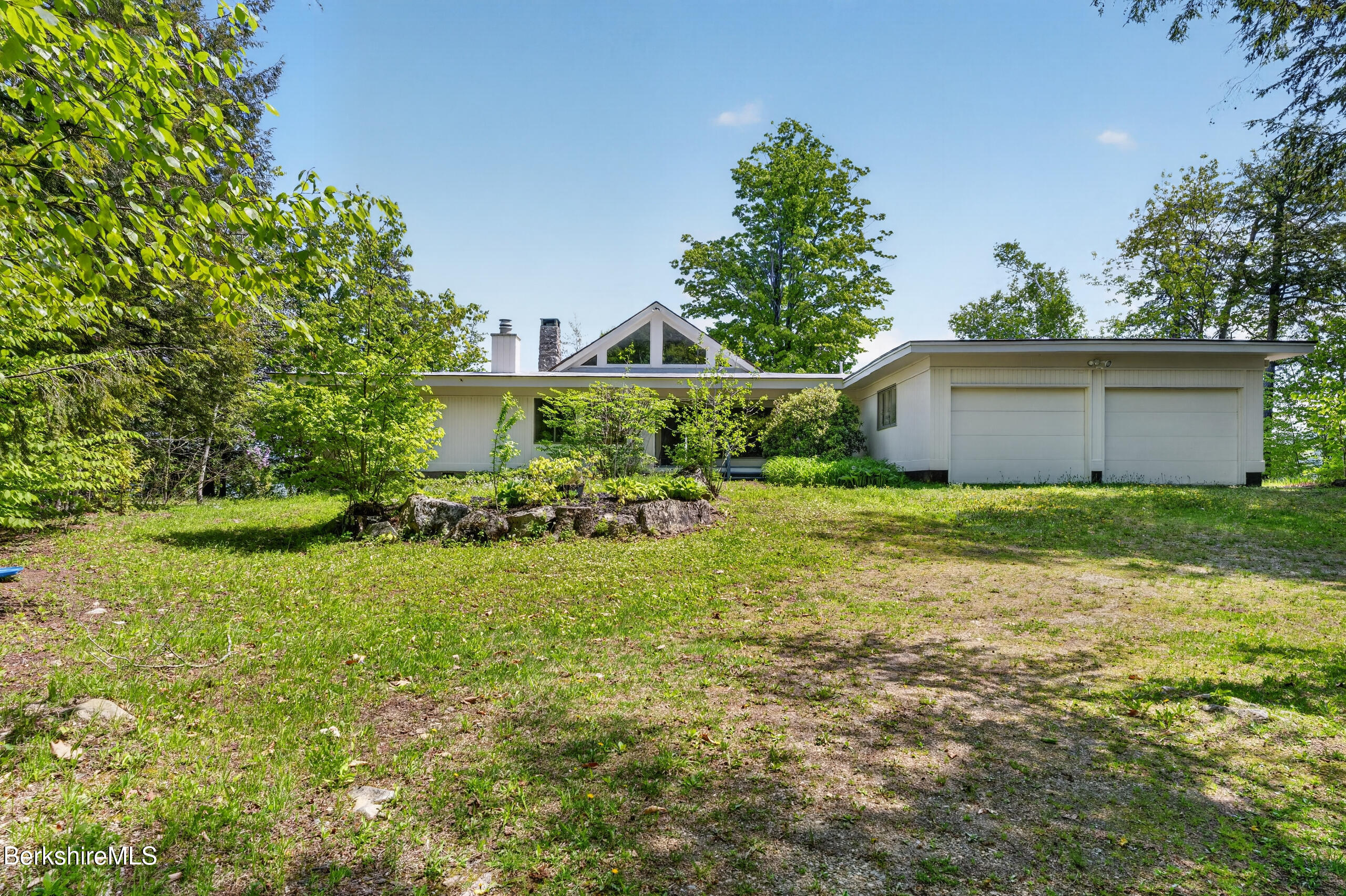 122 Blythewood Dr
