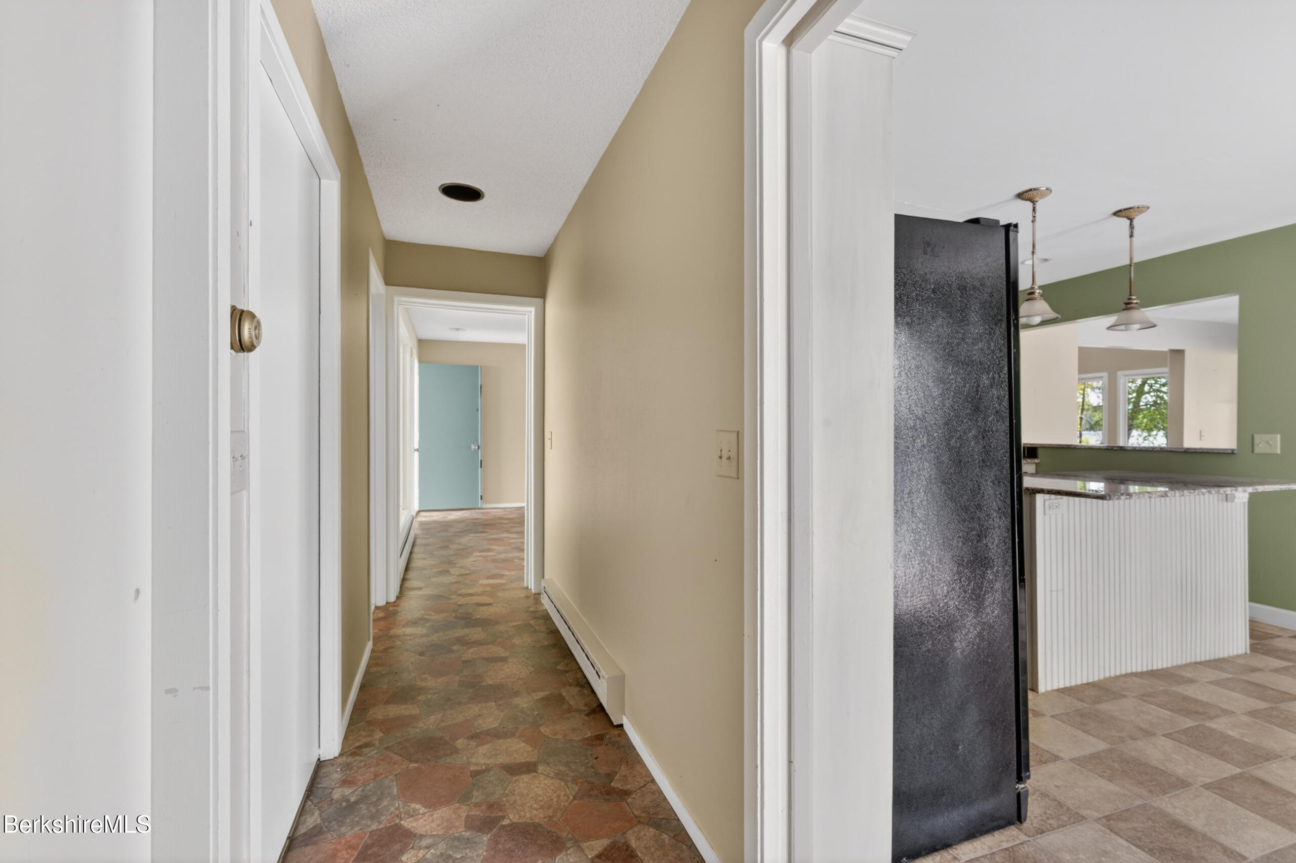 122 Blythewood Dr