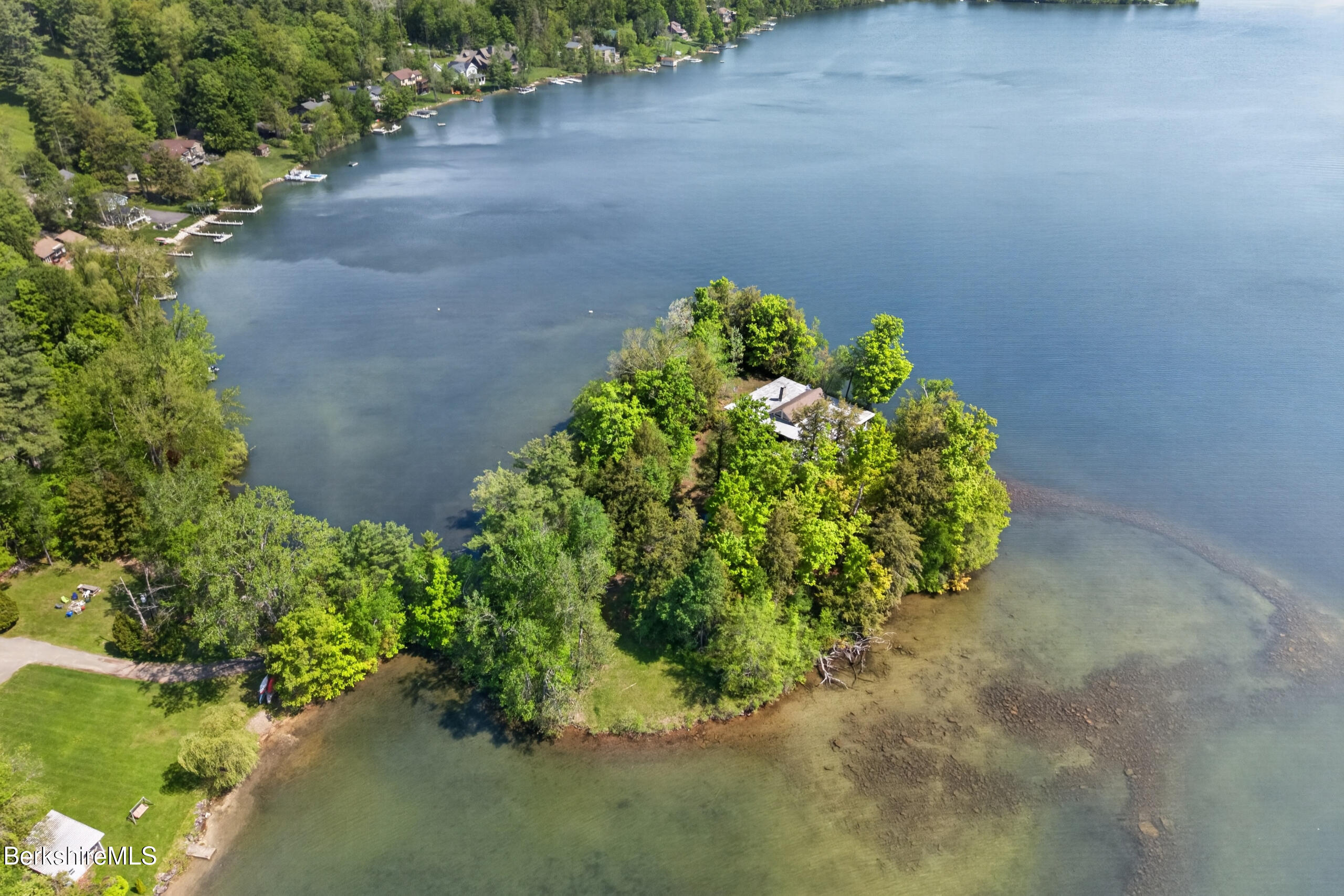 122 Blythewood Dr