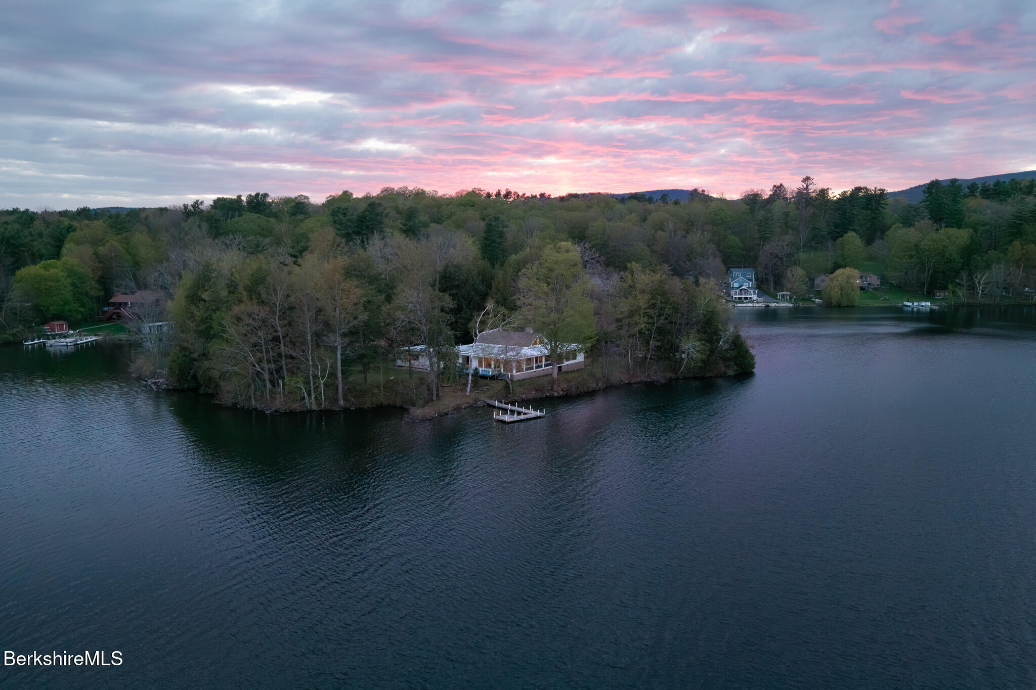 122 Blythewood Dr