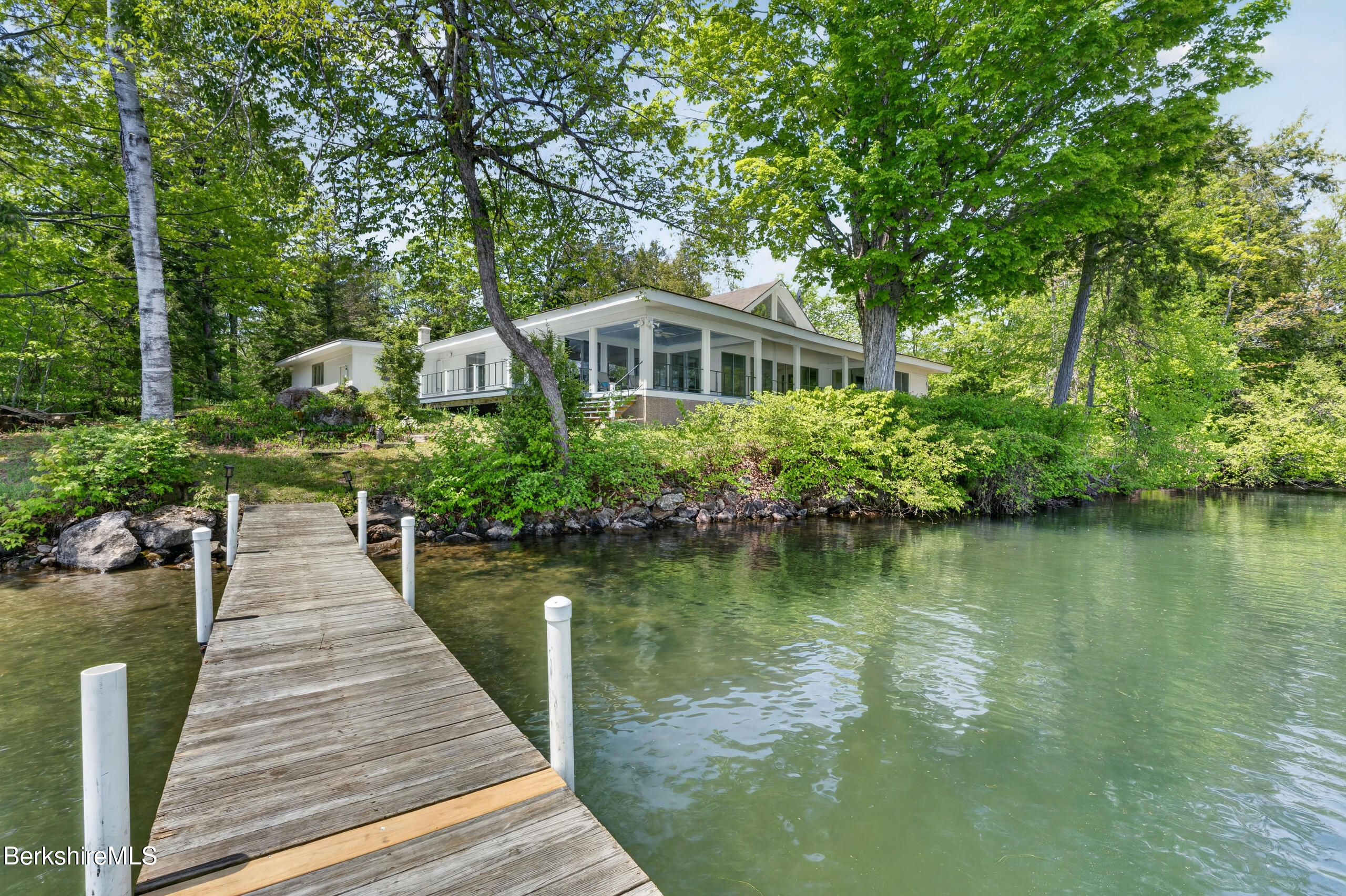 122 Blythewood Dr