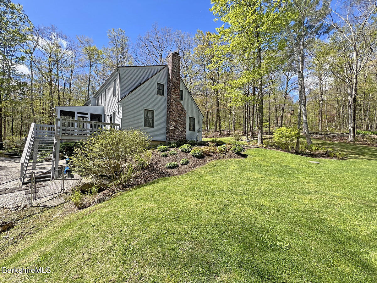 7 Stonebridge Way
