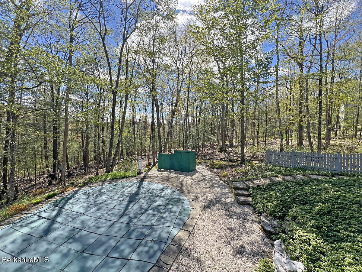 7 Stonebridge Way