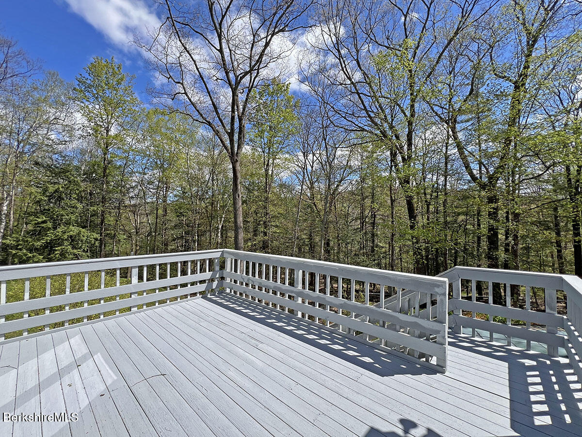 7 Stonebridge Way