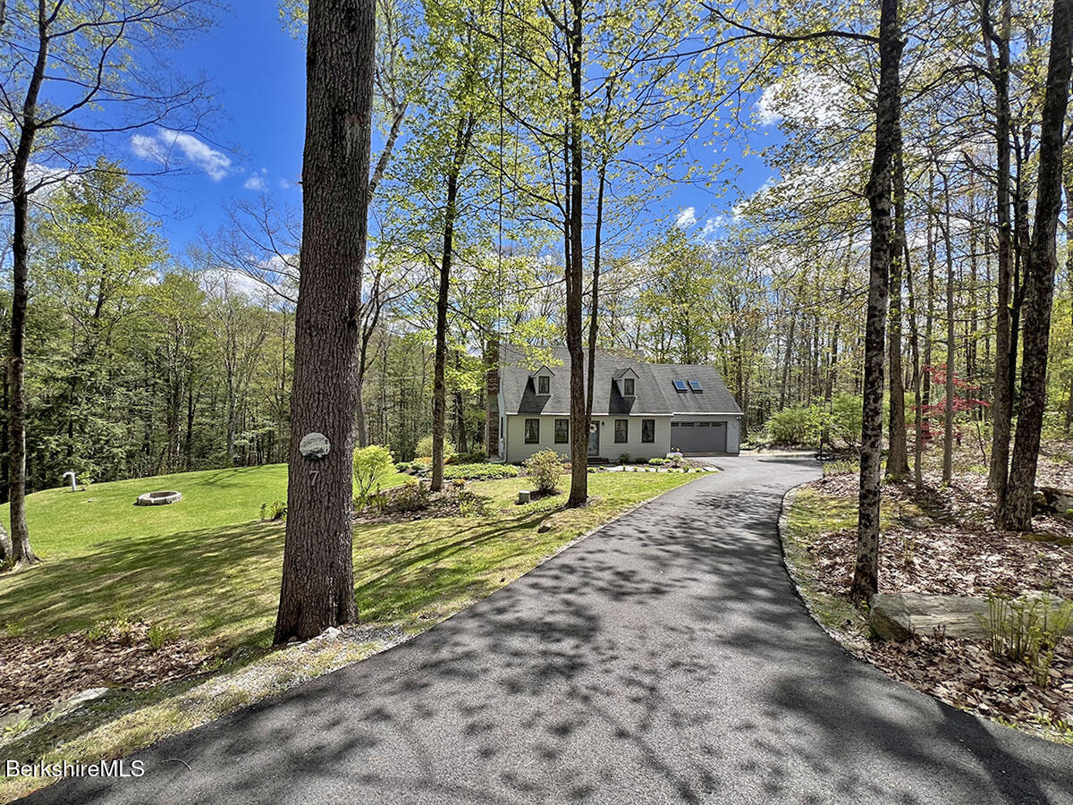 7 Stonebridge Way