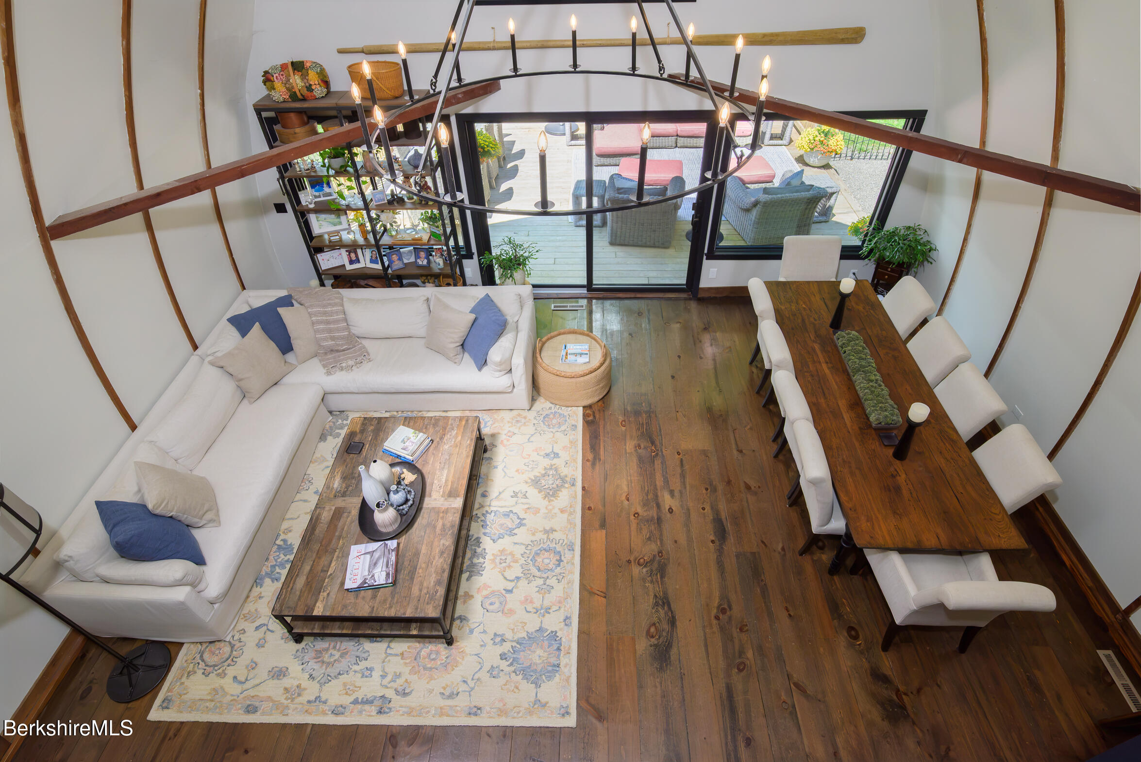 194 Whitman Rd