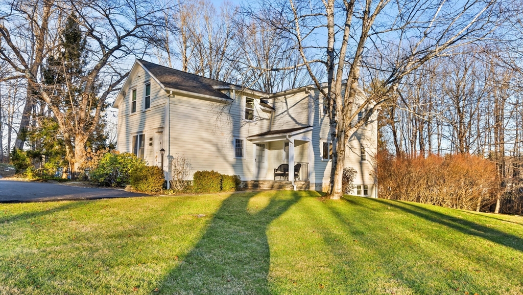 360 Spring St