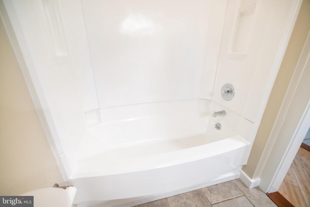 3321 VALLEY DRIVE Unit: 3321