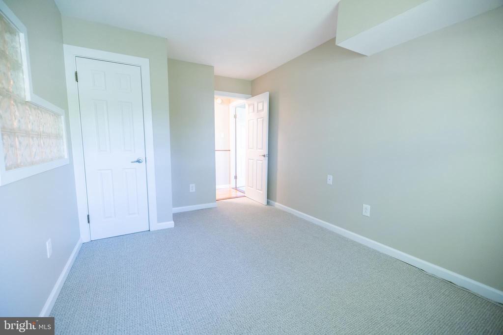 3321 VALLEY DRIVE Unit: 3321