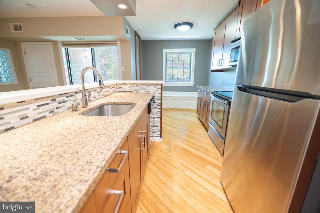 3321 VALLEY DRIVE Unit: 3321