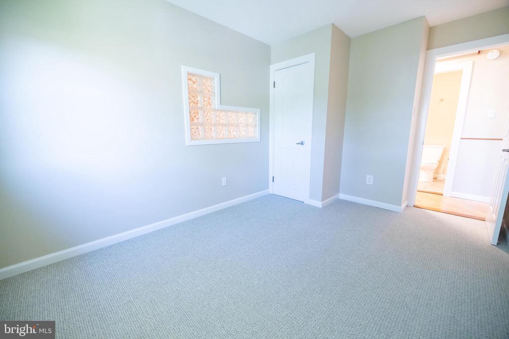 3321 VALLEY DRIVE Unit: 3321