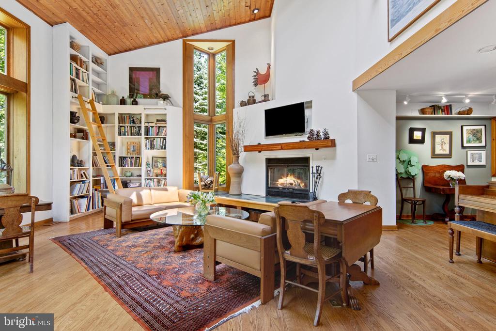 335-A PLUSH MILL ROAD