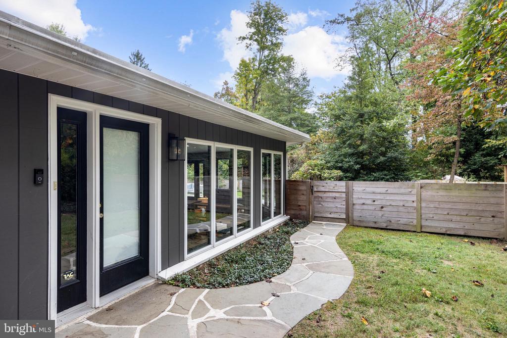 42 RABBIT RUN ROAD