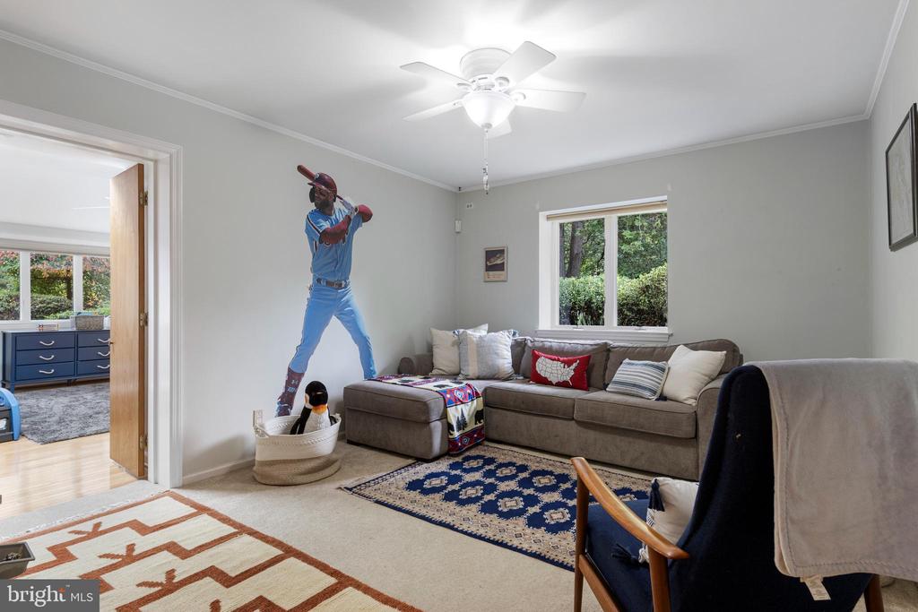 42 RABBIT RUN ROAD