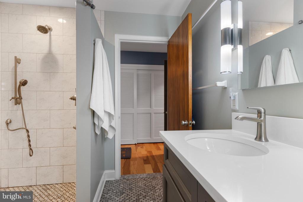 42 RABBIT RUN ROAD