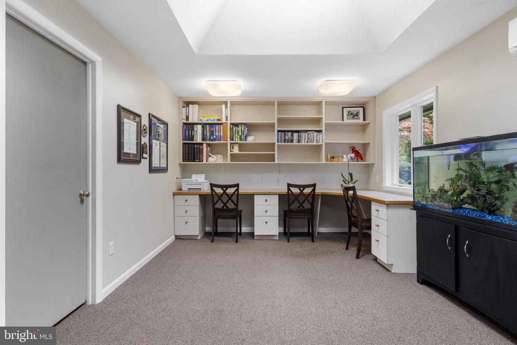 42 RABBIT RUN ROAD