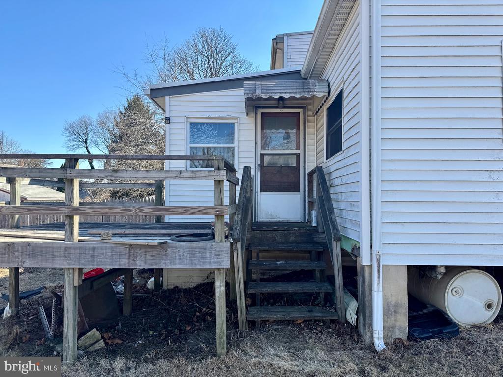 112 PRESIDENT AVENUE