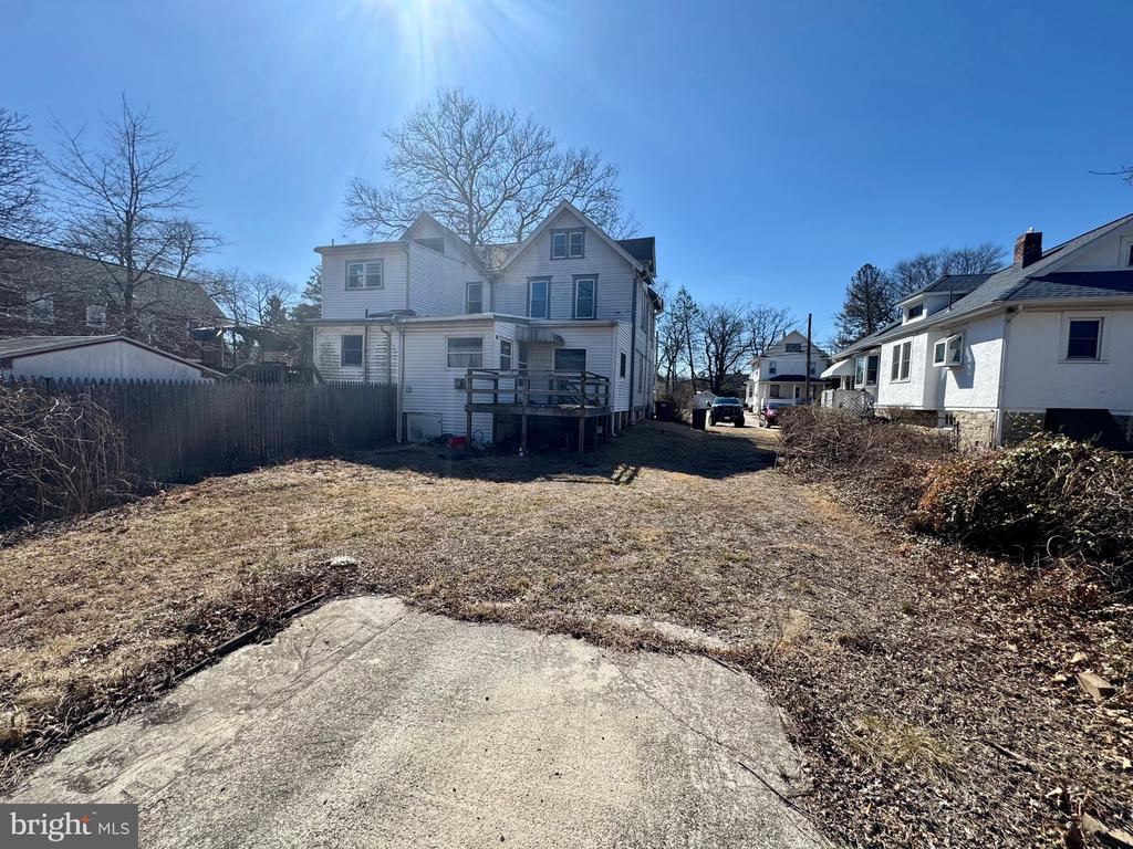 112 PRESIDENT AVENUE