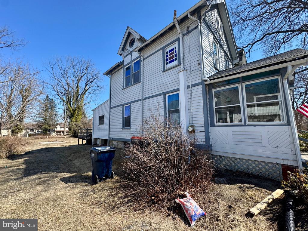 112 PRESIDENT AVENUE