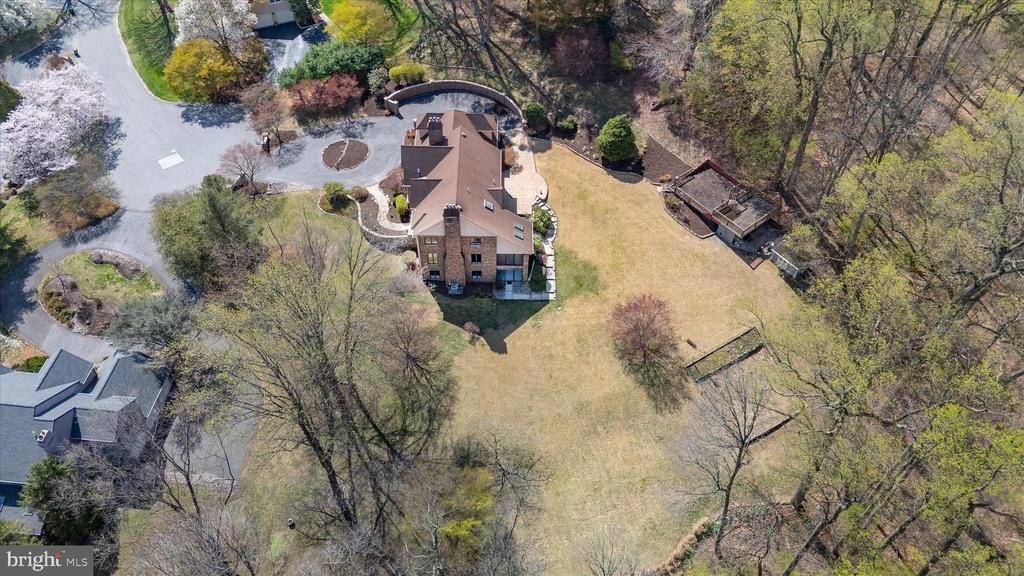 411 HIDDEN VALLEY ROAD