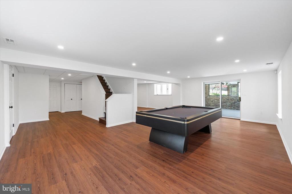 411 HIDDEN VALLEY ROAD