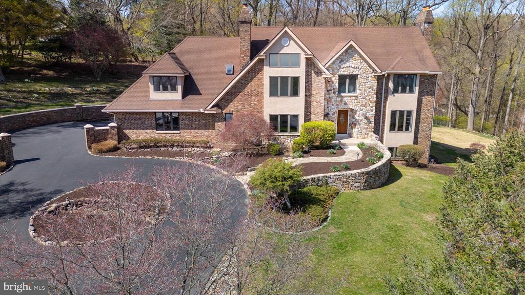 411 HIDDEN VALLEY ROAD