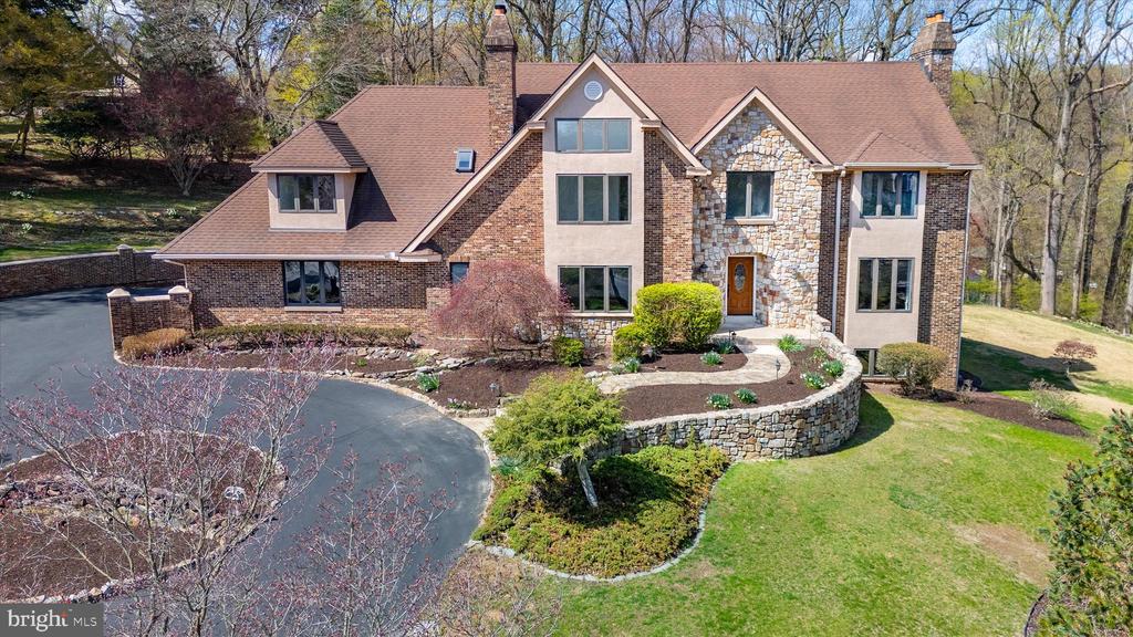 411 HIDDEN VALLEY ROAD