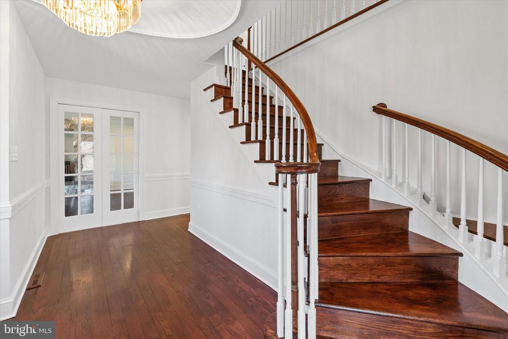 411 HIDDEN VALLEY ROAD
