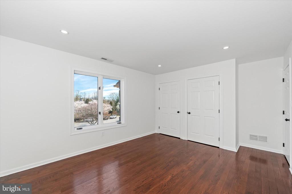 411 HIDDEN VALLEY ROAD