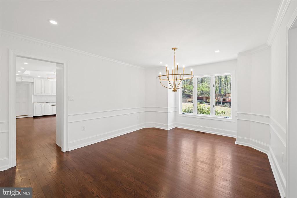 411 HIDDEN VALLEY ROAD