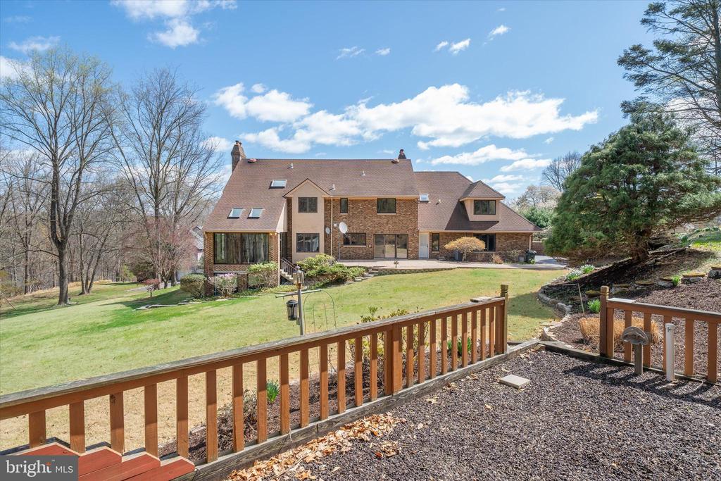 411 HIDDEN VALLEY ROAD