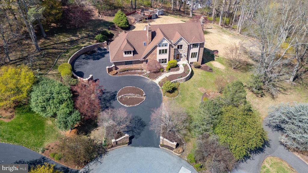 411 HIDDEN VALLEY ROAD