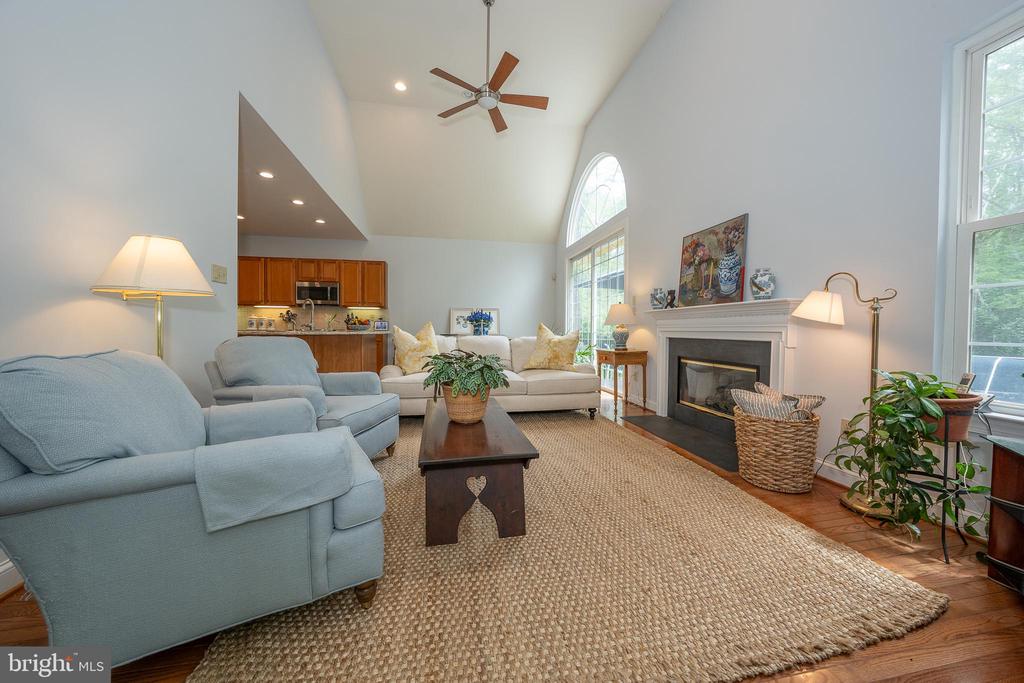 725 KINCAID MILLS LANE