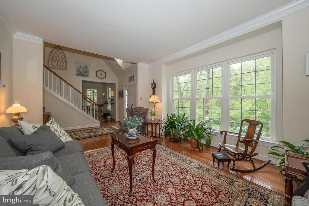 725 KINCAID MILLS LANE