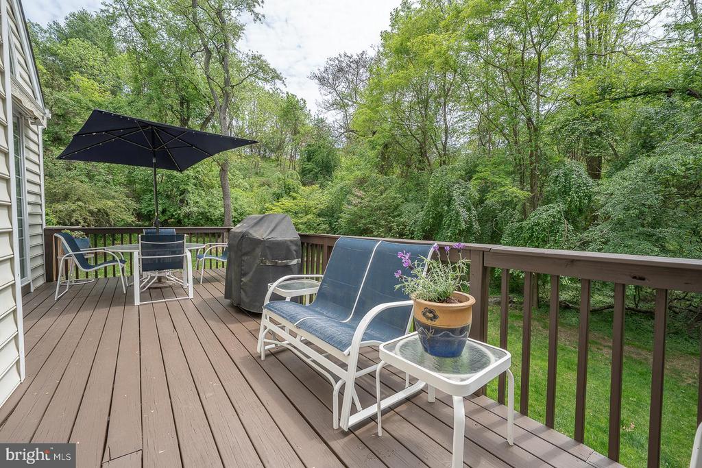 725 KINCAID MILLS LANE