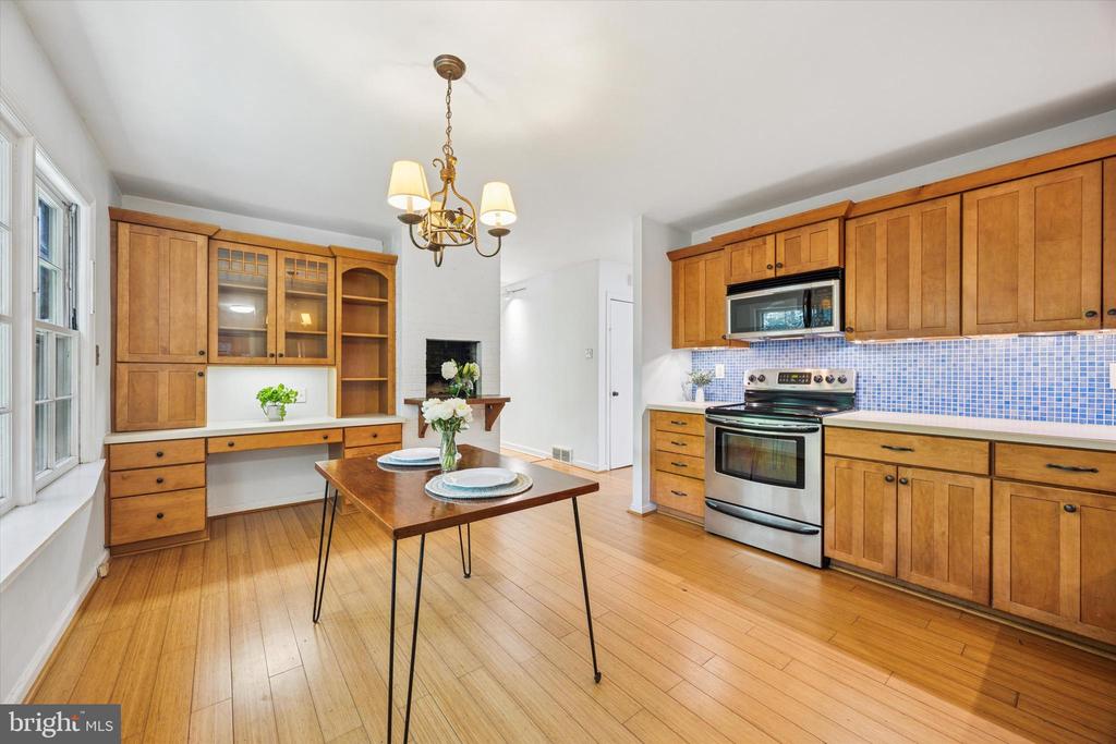 343 MICHIGAN AVENUE