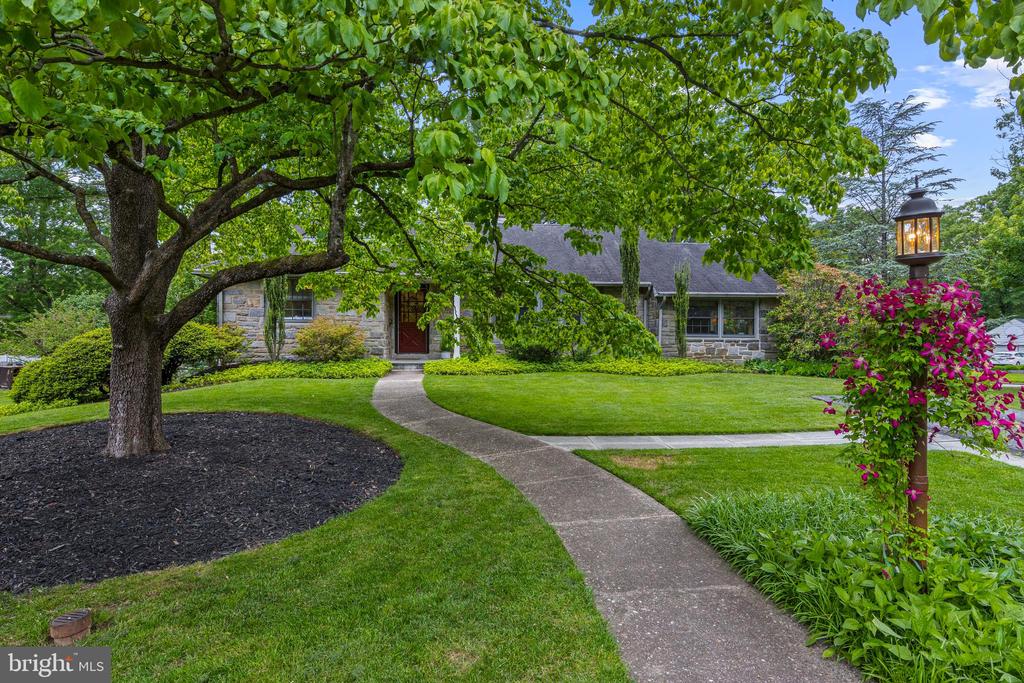 413 HAWTHORNE ROAD