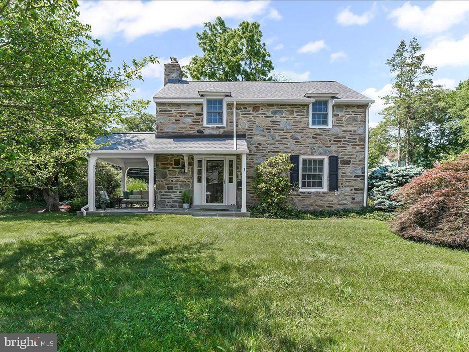 1 GREEN VALLEY ROAD