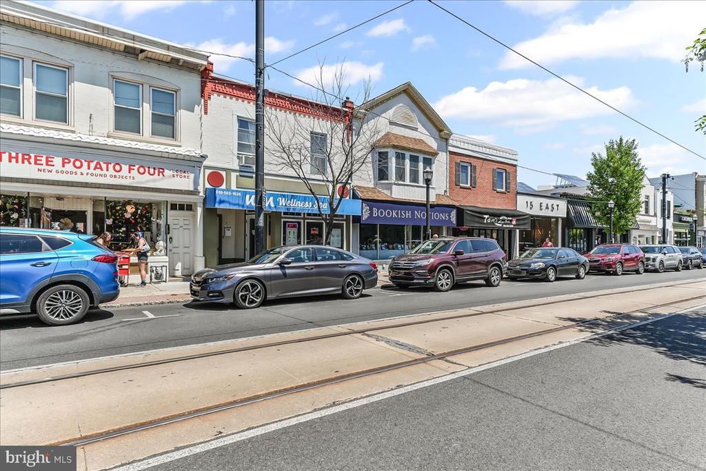1 GREEN VALLEY ROAD